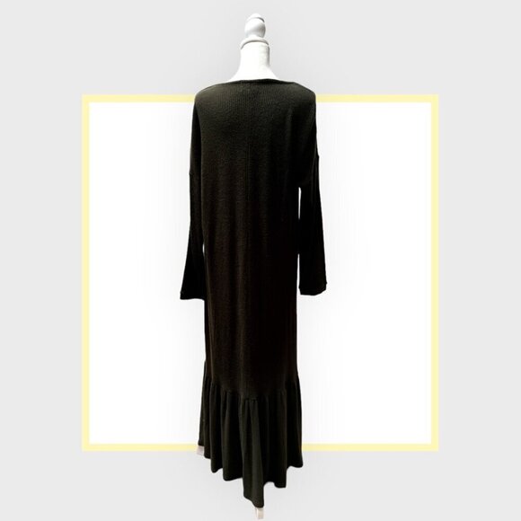Anthropologie -Dark Green Ribbed Sweater Dress with Ruffle Hem - Picture 2 of 3